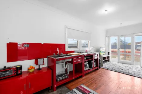 Property photo of 32 Wilson Street The Rock NSW 2655