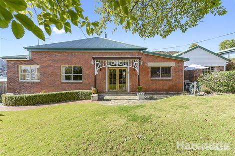 Property photo of 2 Kaoota Road Rose Bay TAS 7015