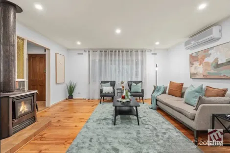 Property photo of 1 Walnut Drive Kilsyth VIC 3137