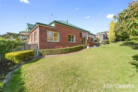 Property photo of 2 Kaoota Road Rose Bay TAS 7015