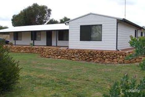 64 Newcastle St, York, WA 6302