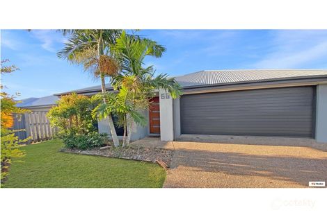 66 Newport Pde, Blacks Beach, QLD 4740