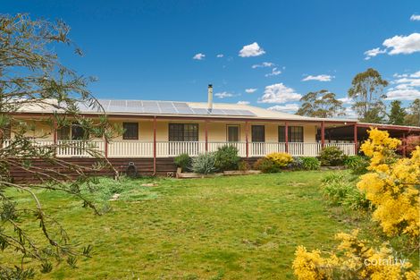 Property photo of 11 Field Road Heathcote VIC 3523