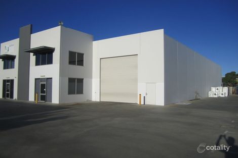 8 Tomlinson Rd, Welshpool, WA 6106