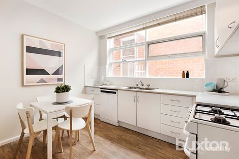 Property photo of 21/9 Meadow Street St Kilda East VIC 3183