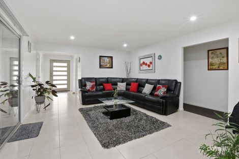 Property photo of 16 Pelican Way Lara VIC 3212