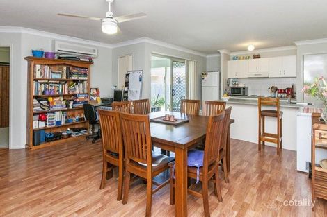 Property photo of 38 Wattle Crescent Raceview QLD 4305