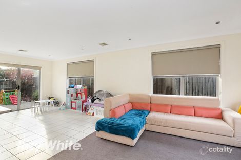 Property photo of 2/34 Station Lake Road Lara VIC 3212