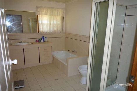 Property photo of 29 Berghofer Drive Kepnock QLD 4670