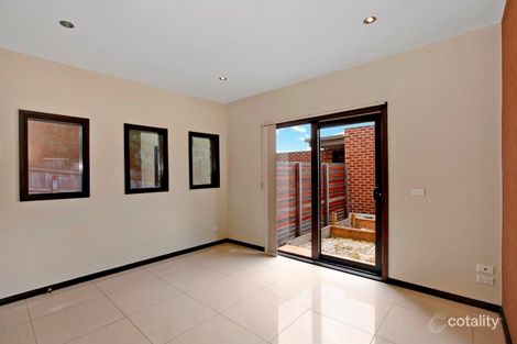 Property photo of 2/106 Darebin Boulevard Reservoir VIC 3073