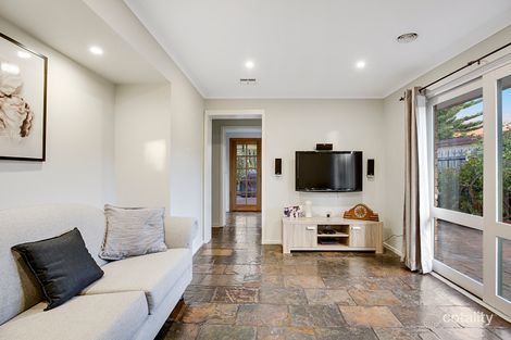 Property photo of 10 Bellevue Crescent Seaford VIC 3198