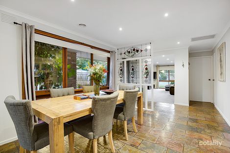 Property photo of 10 Bellevue Crescent Seaford VIC 3198