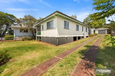 40 UNDERWOOD CRES, HARRISTOWN, QLD 4350