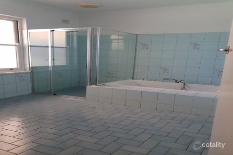 Property photo of 4 Tippett Avenue Marden SA 5070
