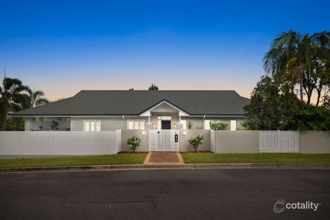 2 Moonya St, Bardon, QLD 4065