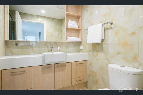 102/70-74 Carl St, Woolloongabba, QLD 4102