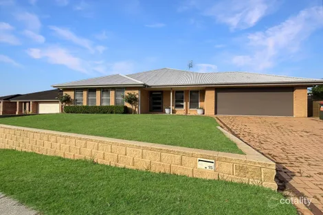 15 Wigeon Ch, Cameron Park, NSW 2285