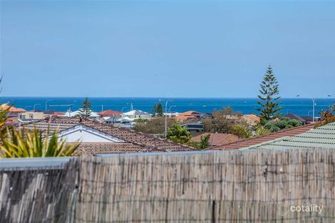 Property photo of 15 Kaufman Avenue Ocean Reef WA 6027