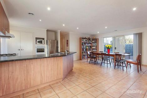 Property photo of 4 Blossom Lane Werribee VIC 3030
