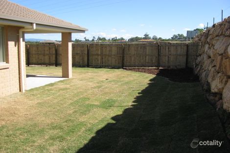 11 Grandview Pde, Griffin, QLD 4503