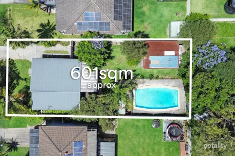 Property photo of 6 Swan Street Kanwal NSW 2259