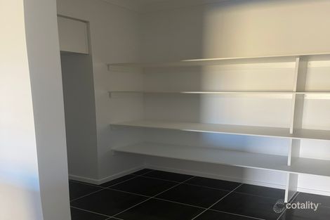 8 Borage Rd, Thornhill Park, VIC 3335