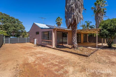 Property photo of 18 Eldora Crescent Falcon WA 6210
