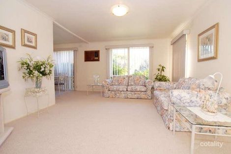 Property photo of 14 Centalla Green Rowville VIC 3178