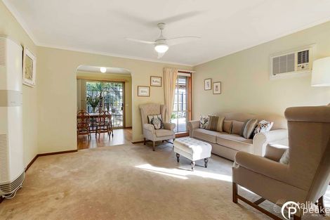 Property photo of 2/4 Ravensthorpe Crescent Narre Warren VIC 3805