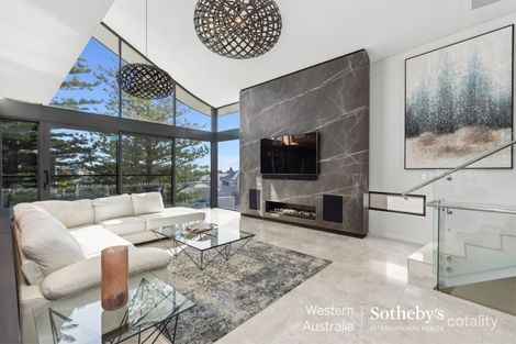 18 Swansea Prom, Mindarie, WA 6030