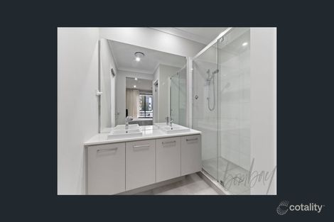 Property photo of 214 Highlander Drive Craigieburn VIC 3064