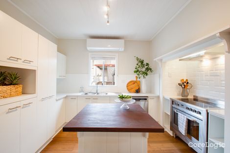 Property photo of 38 Creek Street Bundamba QLD 4304