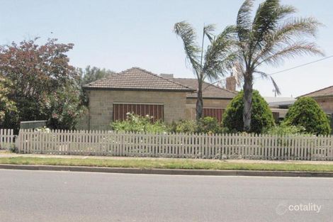 14 West Lakes Bvd, Albert Park, SA 5014