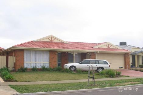 31 Reg Chalke Cres, Cairnlea, VIC 3023