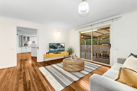 Property photo of 8 Yellowbox Crescent Lyndhurst VIC 3975