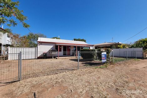 25 Enid St, Mornington, QLD 4825