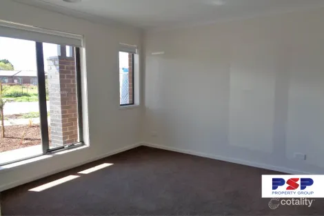 Property photo of 49 Mantello Drive Werribee VIC 3030