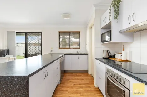 Property photo of 1 Guy Street Emerald QLD 4720