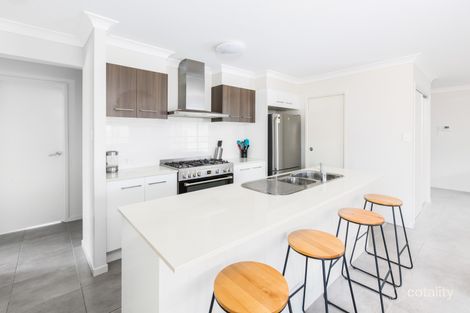 Property photo of 8 Miner Crescent Pallara QLD 4110