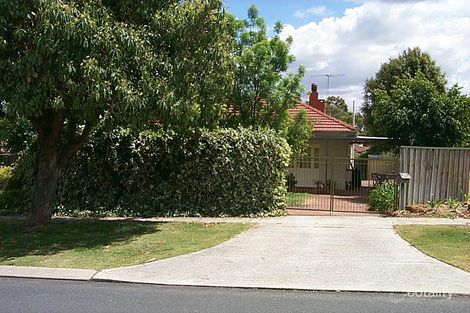 30a Parsons Ave, Manning, WA 6152