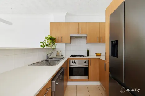 Property photo of 9/74-76 Old Pittwater Road Brookvale NSW 2100