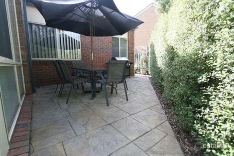 Property photo of 2/4A Goodenough Court Heidelberg West VIC 3081
