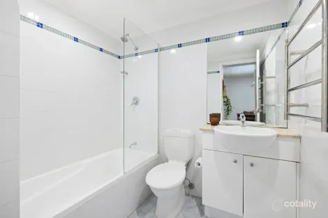 Property photo of 9/74-76 Old Pittwater Road Brookvale NSW 2100