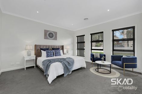 Property photo of 30 Monaco Circuit Wollert VIC 3750