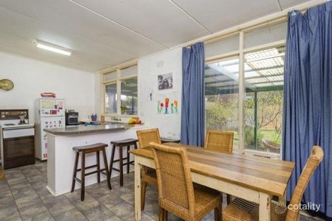 Property photo of 1 Roslyn Court Ocean Grove VIC 3226