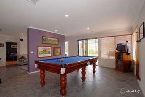 Property photo of 4 Sarah Place Carrum Downs VIC 3201