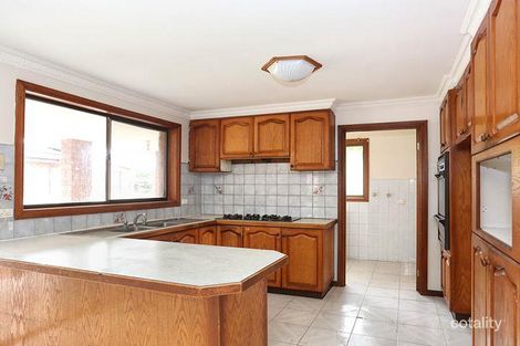 Property photo of 111 Malmsbury Drive Meadow Heights VIC 3048