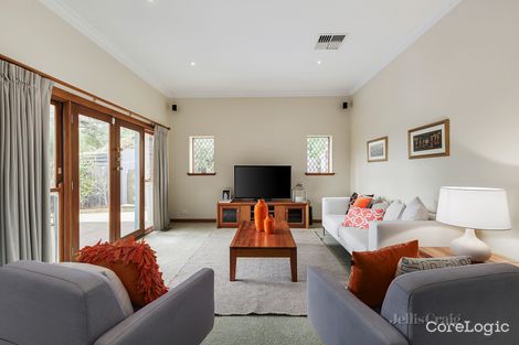 Property photo of 25 Outlook Drive Camberwell VIC 3124