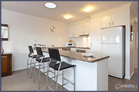 Property photo of 11/95 Eccles Circuit Macgregor ACT 2615