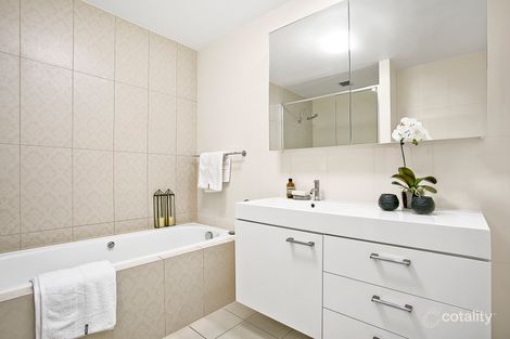 Property photo of 16/1 Rosewater Circuit Breakfast Point NSW 2137